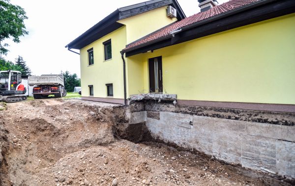 Cost of Concrete Settlement Repair in Sterling